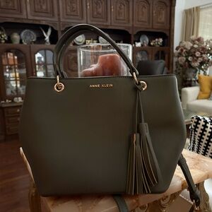NWOT Anne Klein Faux Leather Gray Tote